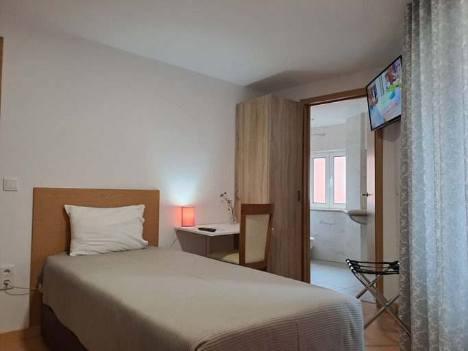 Bedroom 2, Largo da Fonte, Sertã