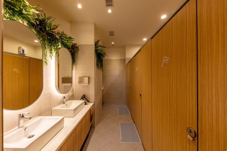 Bathroom 4, CHO Stay Capsule Hotel - Taoyuan Airport T2, Taoyuan