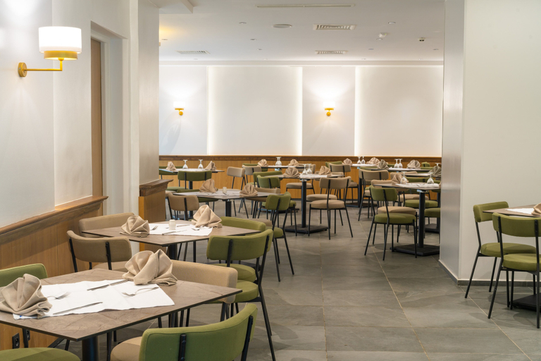 Food & Drinks 5, Hôtel Ibn Khaldoun, Bab Bhar
