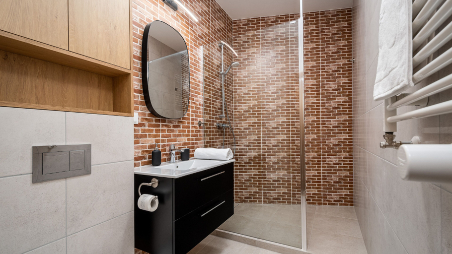 Bathroom, Apartament Sun & Snow Metro Park, Warsaw