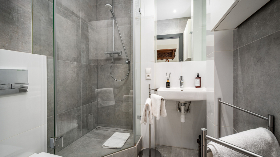 Bathroom, Apartamenty Sun & Snow Przy Barbakanie, Warsaw