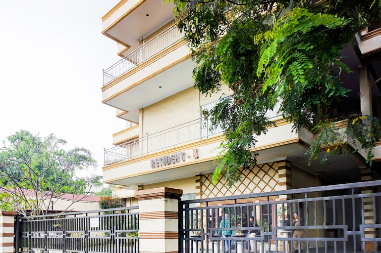 Others 2, OYO 93039 K Residence, Medan