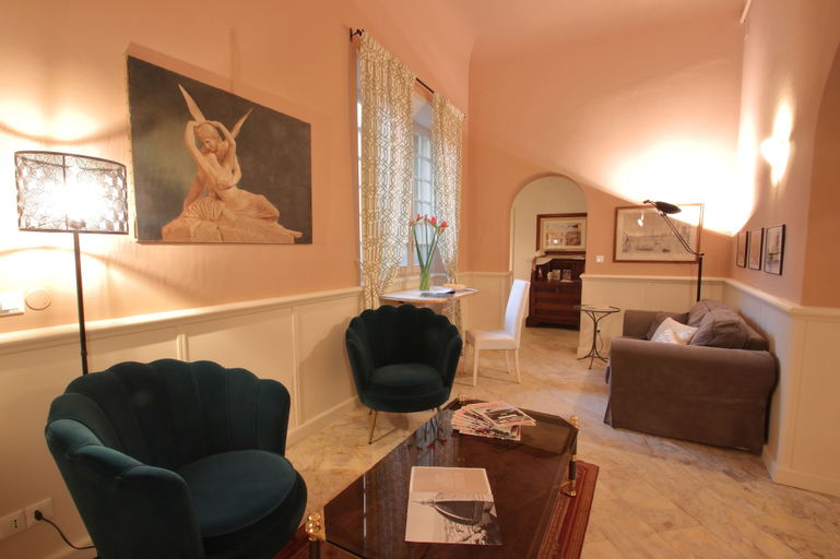 Corsini Tintori Guest House, Florence