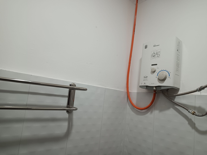 Bathroom 3, OYO 93333 Rama Home Stay, Jayapura