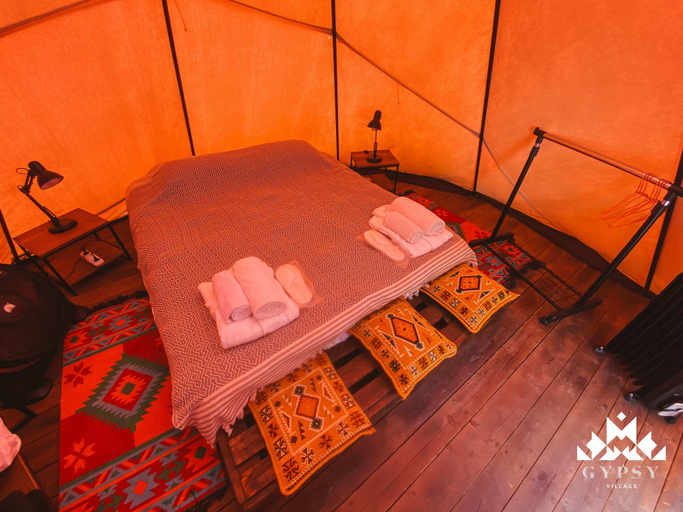 Bedroom 3, Gipsy Village, Tetri Tskaro