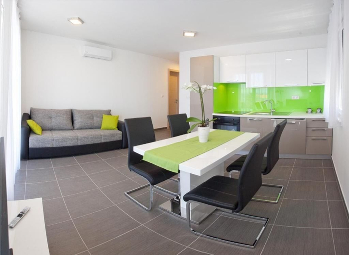 Others 5, Apartments Villa Diamond, Podstrana