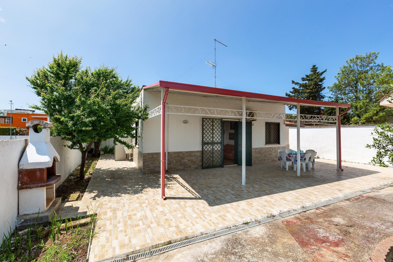 Exterior & Views 2, 3454 Villetta del Riccio by Barbarhouse, Lecce