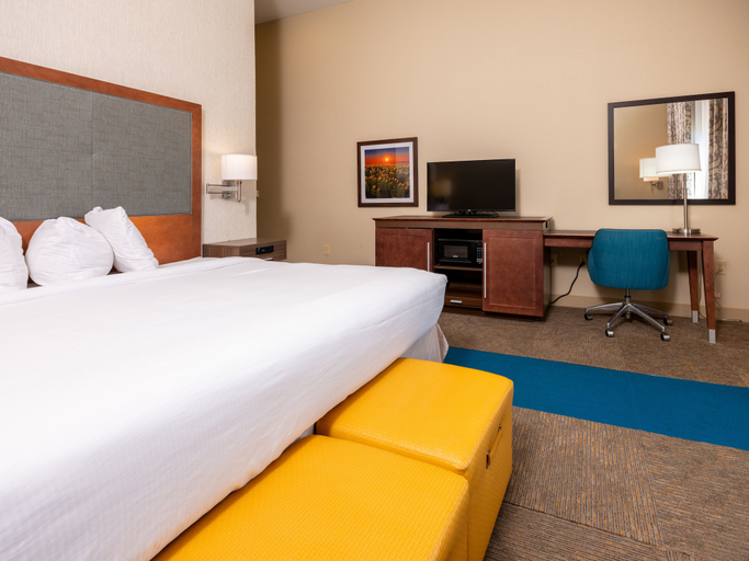 Bedroom 3, Quality Inn - Pratt, Pratt
