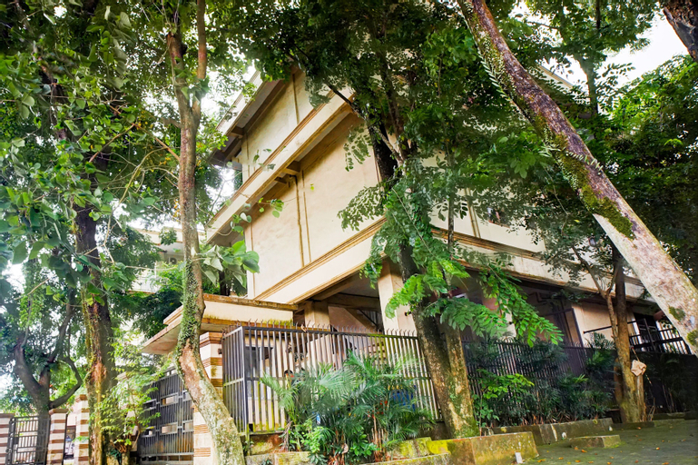 Others 3, OYO 93039 K Residence, Medan