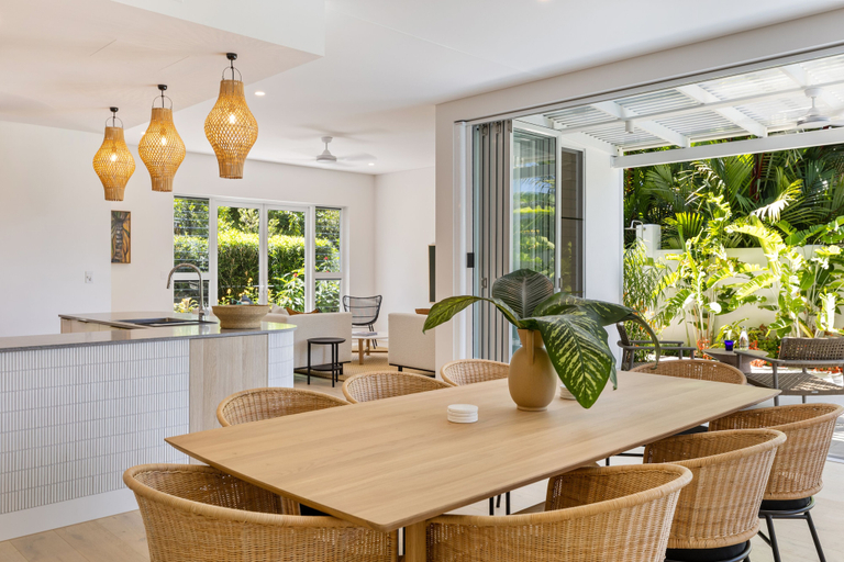 Food & Drinks 4, Escape Villas Port Douglas, Douglas