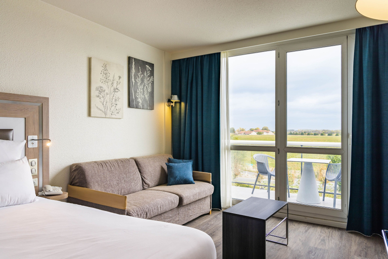 Bedroom 4, Hôtel Novotel Senart Golf de Greenparc, Essonne