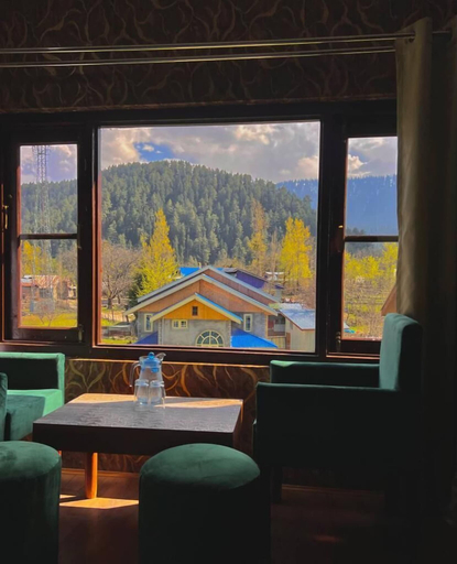 Others 5, Sarwa Cottage, Baramulla