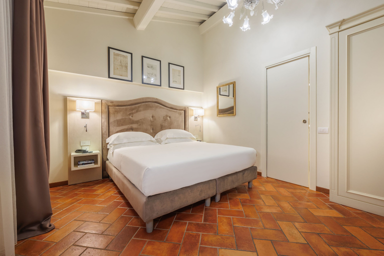 Bedroom 3, Hotel Embassy, Florence