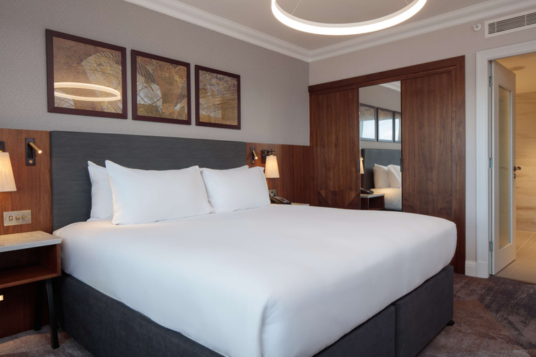 Bedroom 3, Hilton Belfast hotel, Belfast