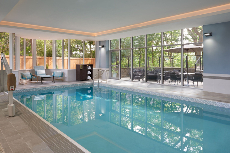 Sport & Beauty, TownePlace Suites by Marriott Toronto Oakville, Halton
