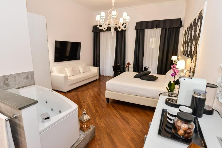 Bedroom 4, Navona Vita Suites, Roma