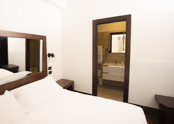 Bedroom 3, Domus Altana, Napoli