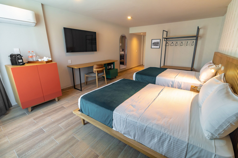 Bedroom 2, Oliva Plaza Hotel, Guadalajara