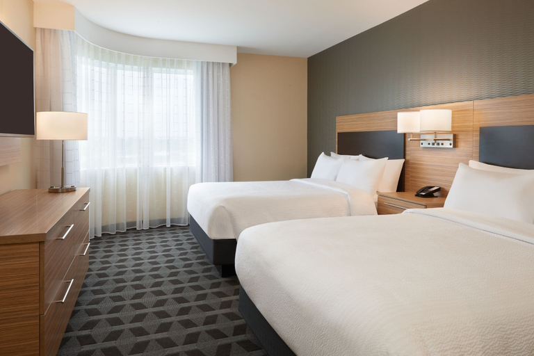 Bedroom 2, TownePlace Suites by Marriott Toronto Oakville, Halton