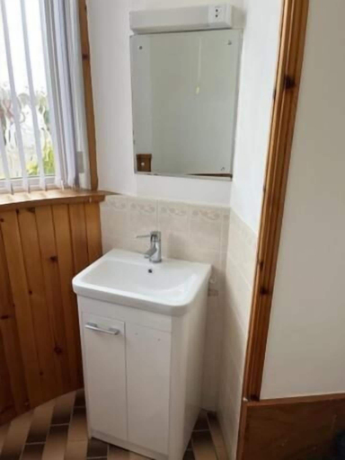 Bathroom 3, Duchally, Highland