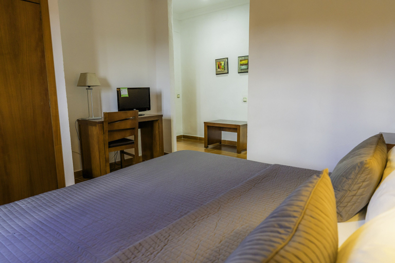 Bedroom 3, Complejo Turístico Los Veneros, Huelva