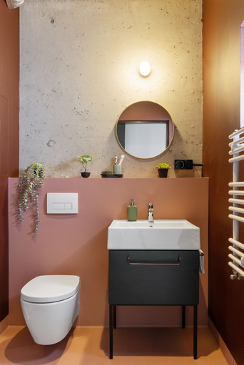 Bathroom 3, Basecamp Wrocław, Środa Śląska