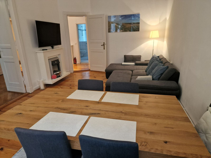 Others 5, Family Apartment Charlottenburg, Berlin