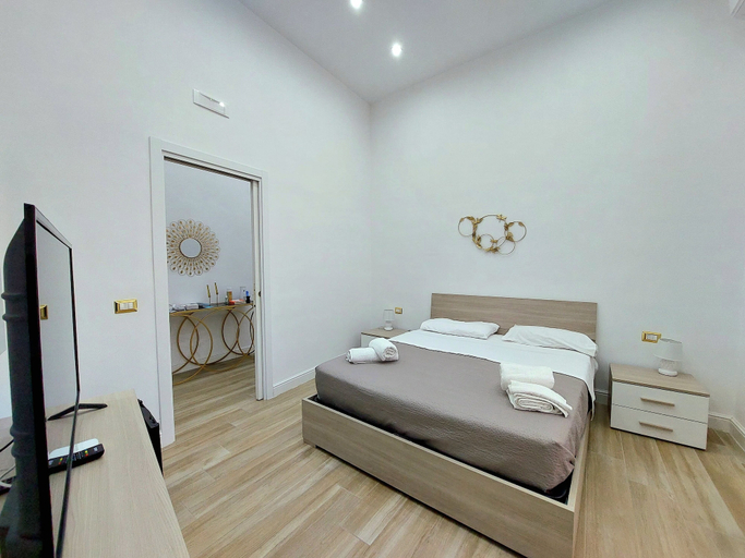 Bedroom 4, Berenice Suite, Napoli