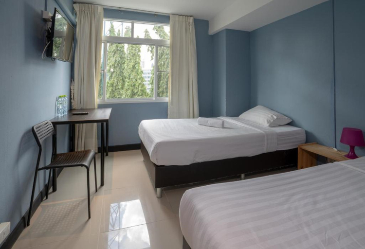Bedroom 3, The Little Pig Sukhumvit, Khlong Toey