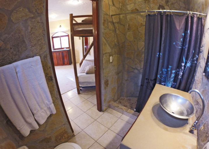 Bedroom 3, Surf Ranch Hotel & Resort, Tola