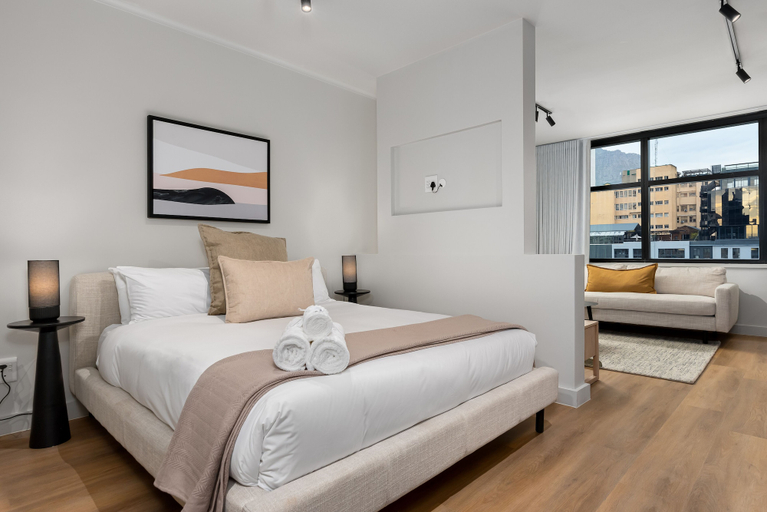 Bedroom 4, The Tokyo Aparthotel by Totalstay, City of Cape Town