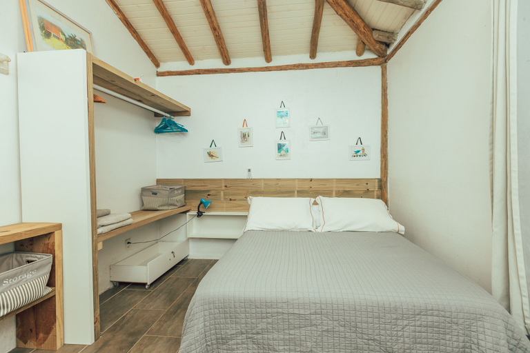 Bedroom 3, Chalés & Bangalôs Ibiraquera, Imbituba