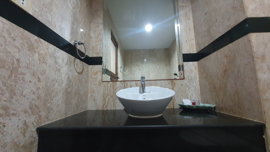 Bathroom 6