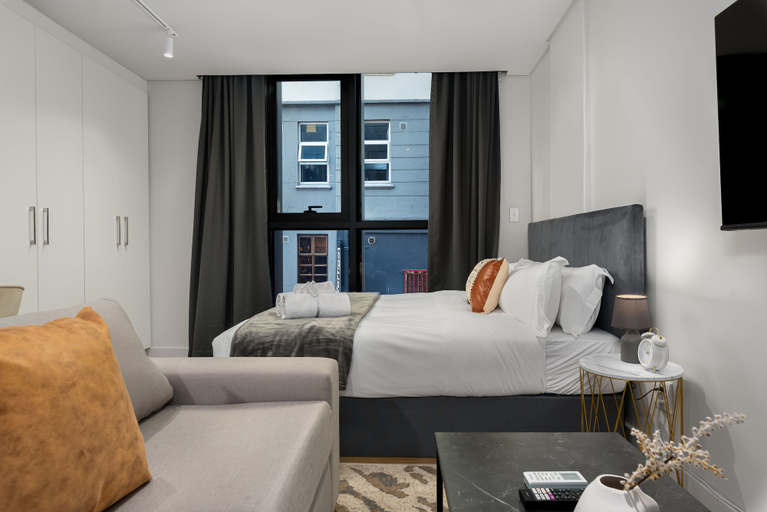 Bedroom 3, The Tokyo Aparthotel by Totalstay, City of Cape Town