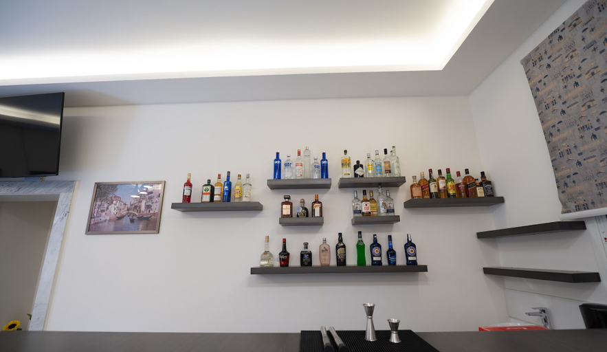 Food & Drinks, Sole Del Mina Boutique Hotel, Tripoli