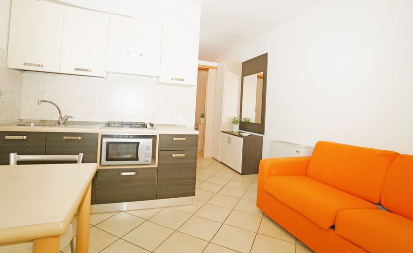 Living area 2, Residence just 600 meters from the beach, Livorno