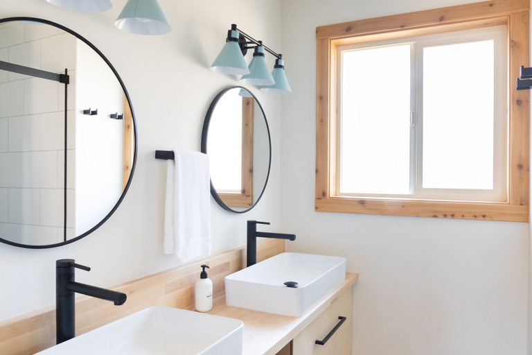 Bathroom 4, Gravity Haus Westport, Grays Harbor