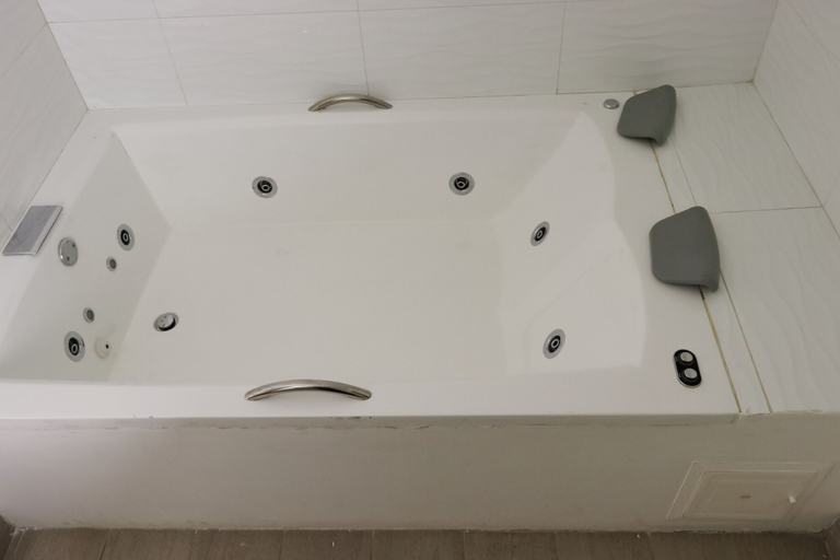 Bathroom 4, Hotel Loup, Medellín