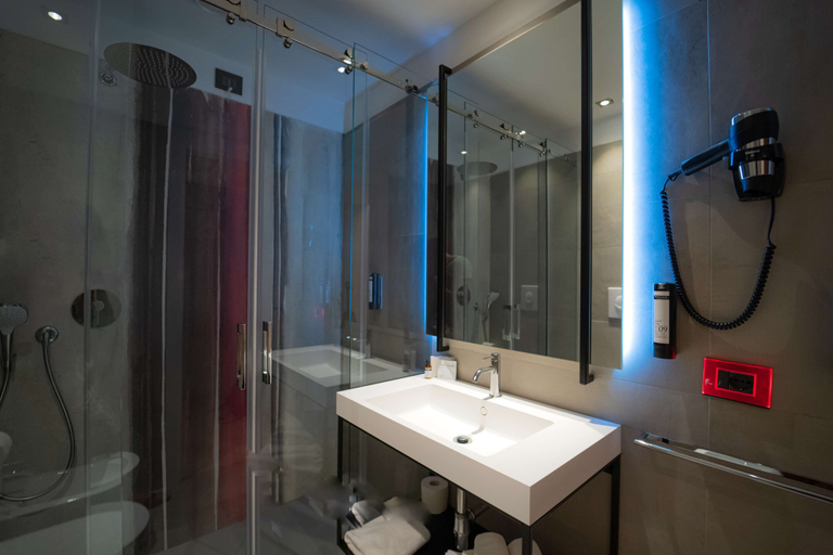 Bathroom 5, Best Western Plus Sabaudia Hotel, Latina