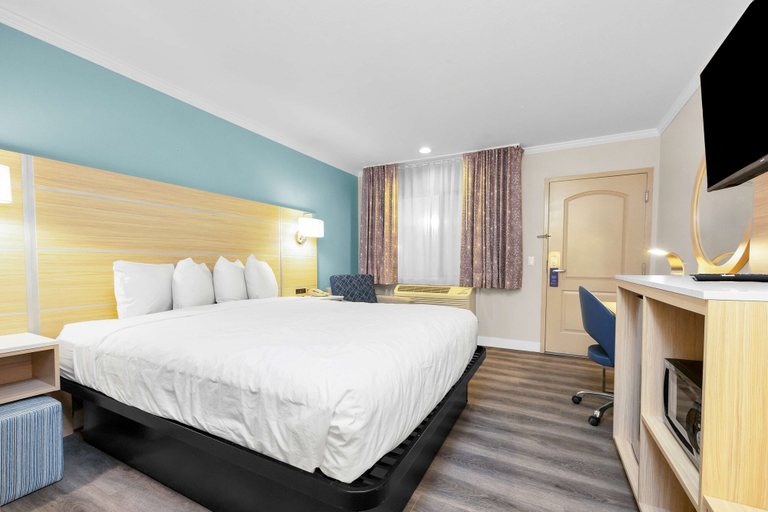 Bedroom 3, SureStay by Best Western San Francisco Marina District, San Francisco