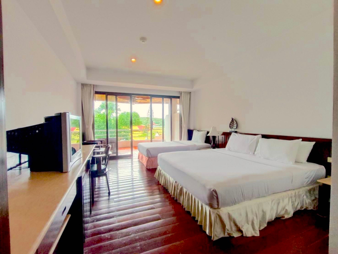 Bedroom 16