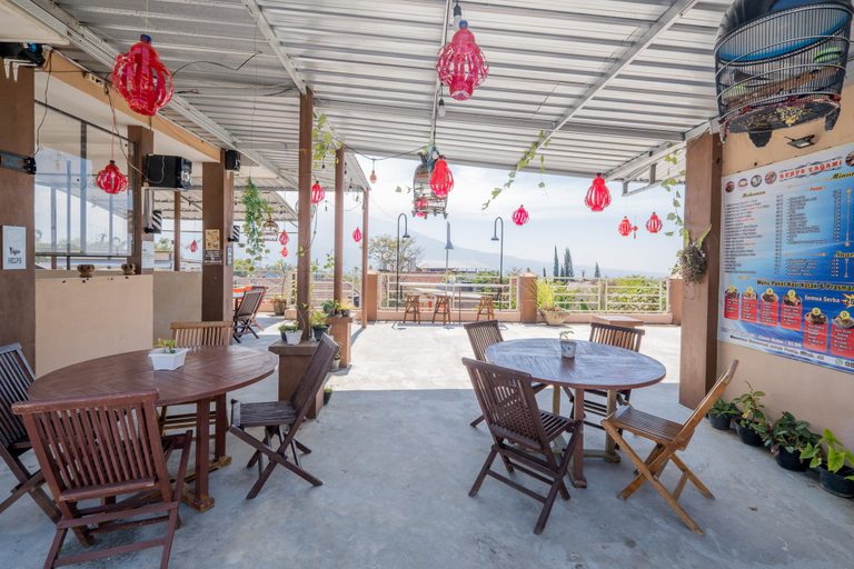 Food & Drinks 5, RedDoorz Syariah near Batu Night Spectacular, Malang