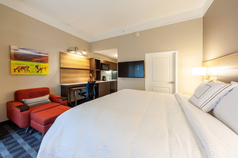 Bedroom 3, TownePlace Suites by Marriott Front Royal, Warren