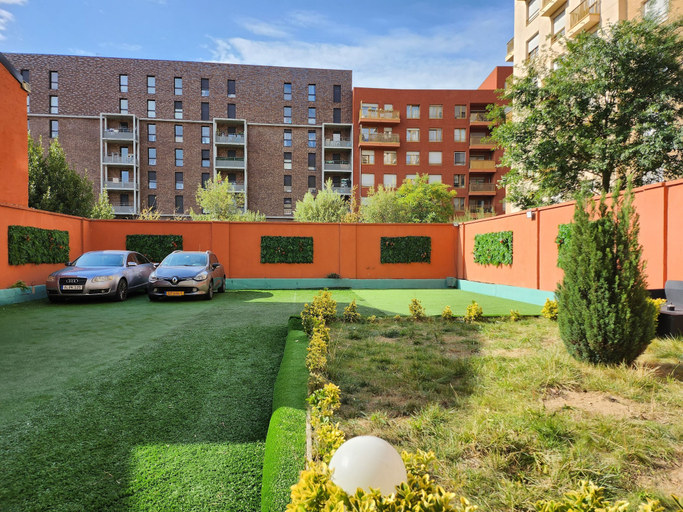 Exterior & Views 2, HOTEL ROYAL, Val-de-Marne