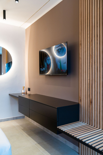 Others 4, LA PERGOLA SUITES, Verona