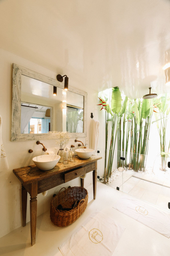 Bathroom 4, Casa La Torre - Hotel Boutique, Porto Seguro