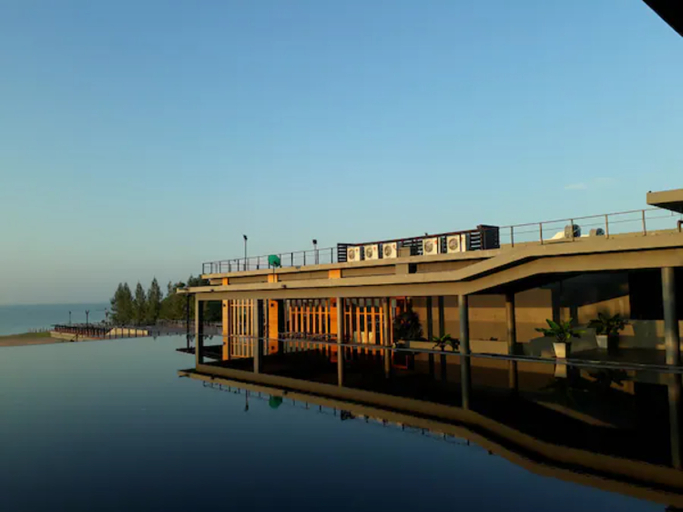 Exterior & Views 3, Serene Phla Resort and Restaurant, Ban Chang