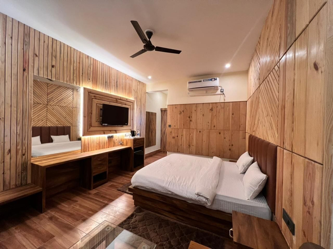 Bedroom 5, Anant Vilas Resort, Nainital