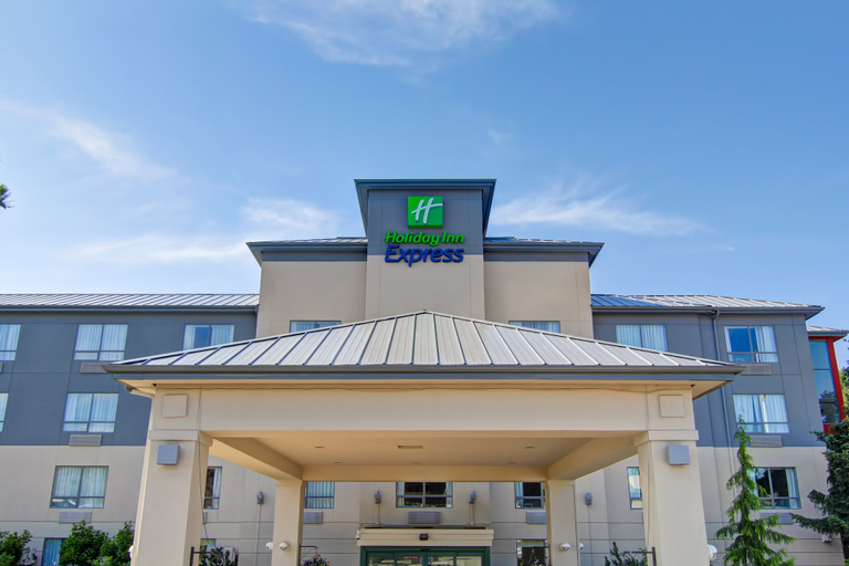 Exterior & Views 1, Holiday Inn Express KAMLOOPS, Thompson-Nicola