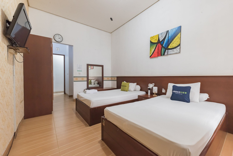 Bedroom 24